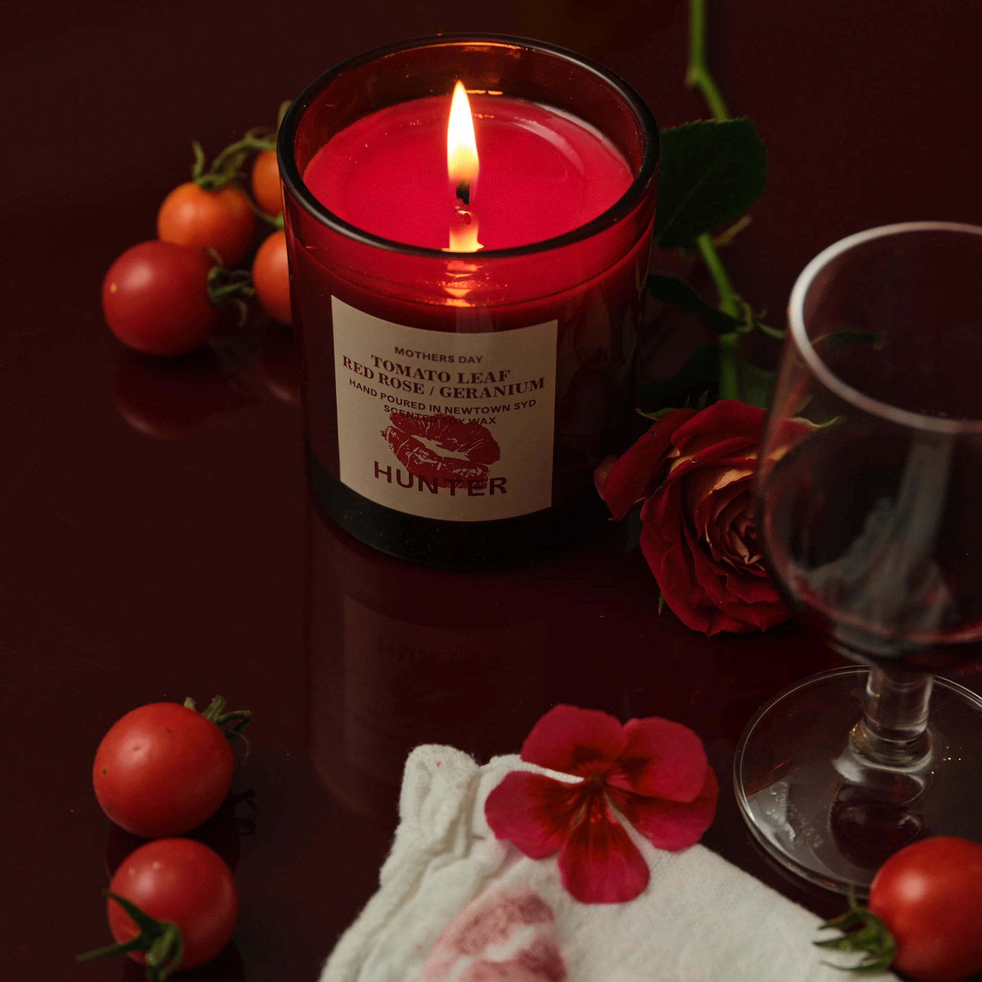 Mothers's Day Tomato Leaf Candle 330g - Image 3