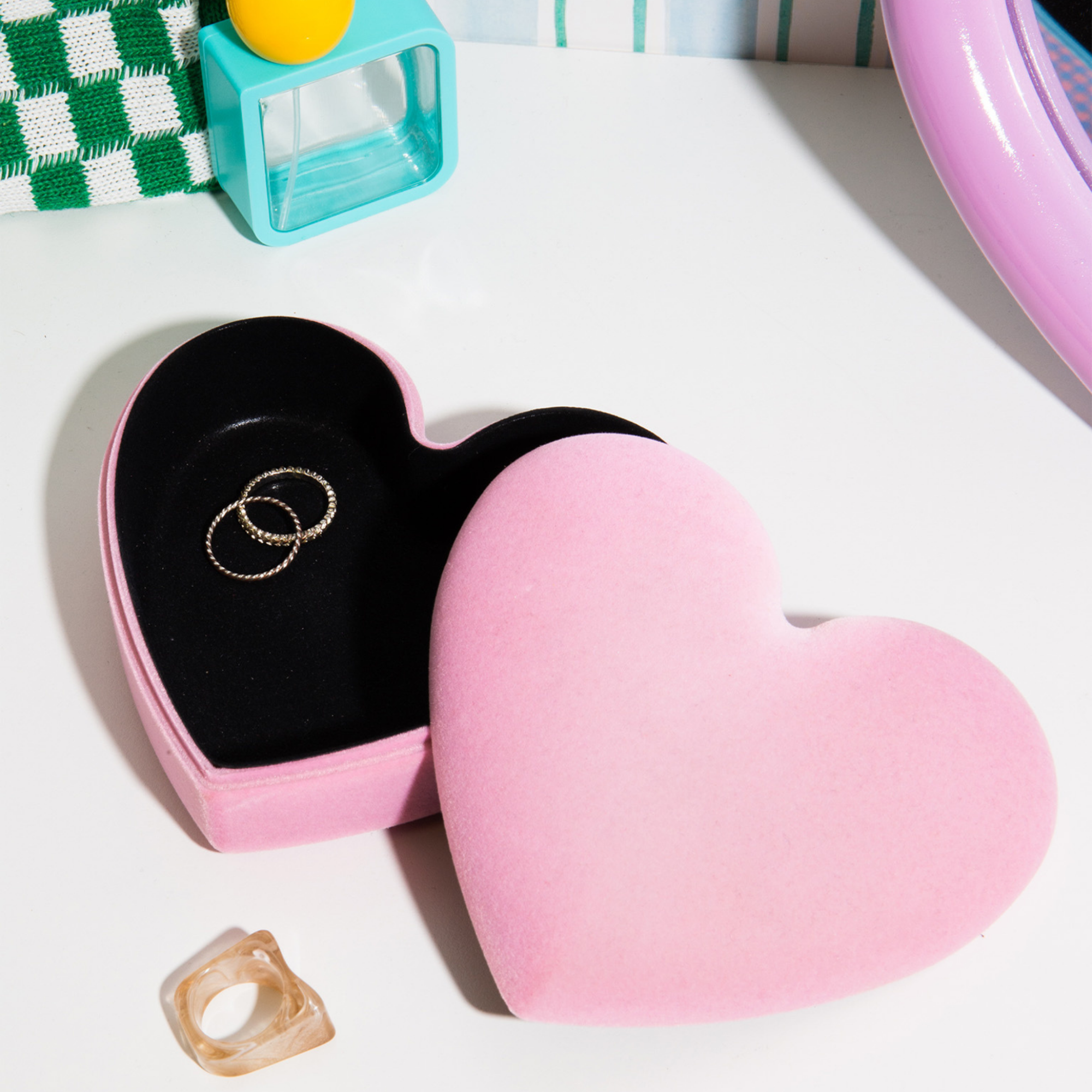 Love Velvet Box Pink - Image 2